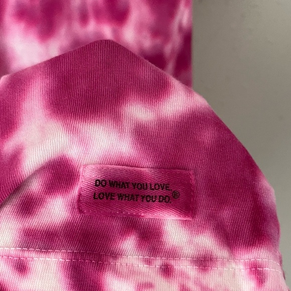 Life Is Good Crusher Tee Short Sleeve “Super Mom” Pink Tie Dye Size Large - Picture 9 of 10